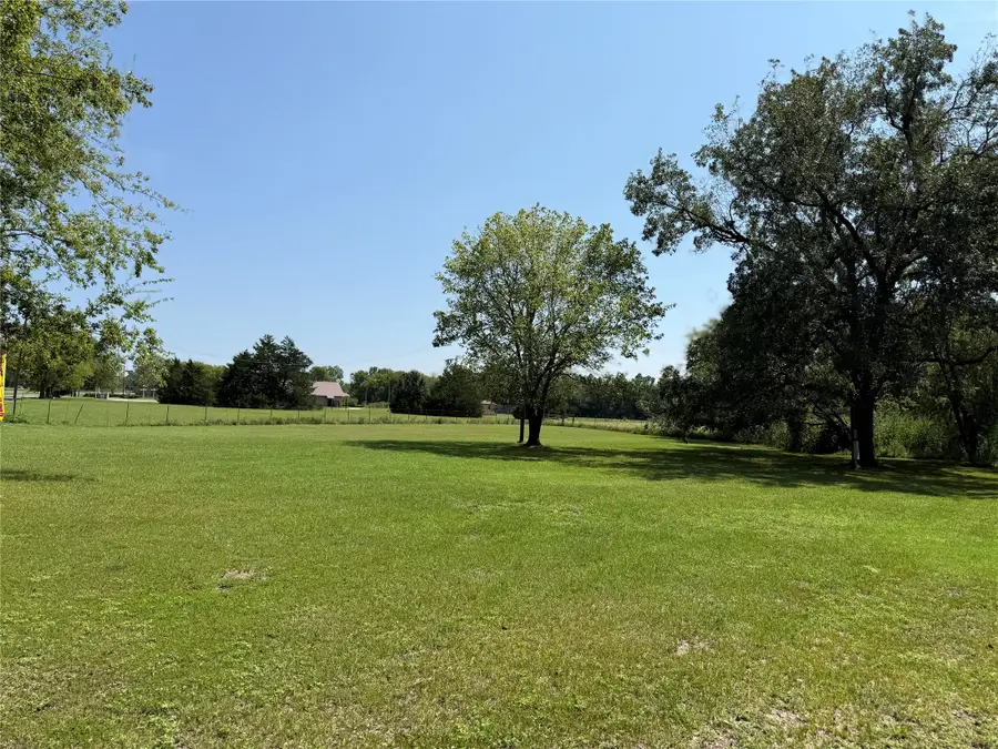 1049 Industrial Boulevard, Point, TX 75472 - #2