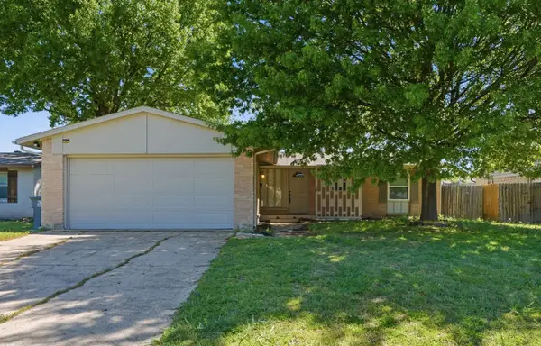 8660 Kingspoint Drive, Dallas, TX 75238