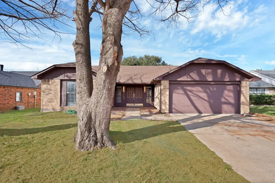 3100 Wintersmith Drive, Arlington, TX 76014 - #2