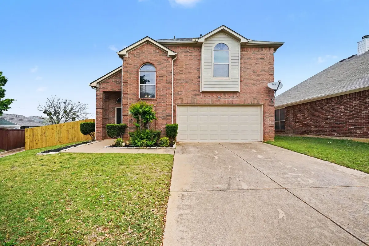 1053 Liberty Circle, Hurst, TX 76053 - #1
