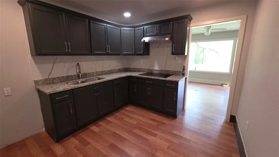 106 S Wilson Street, Ladonia, TX 75449 - #3