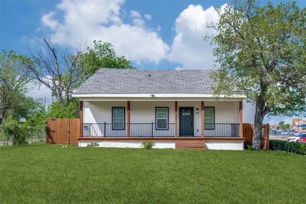 1704 S Jennings Avenue, Fort Worth, TX 76110