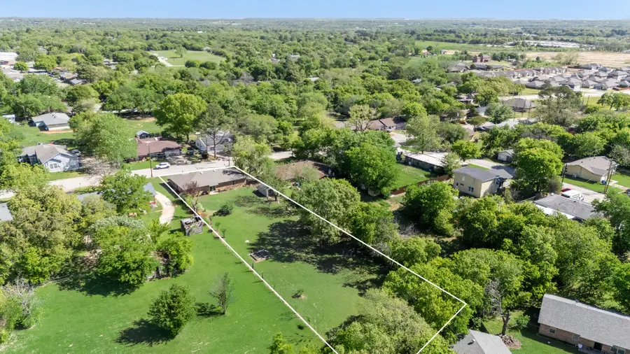 213 E 3rd Street, Keene, TX 76059 - #3