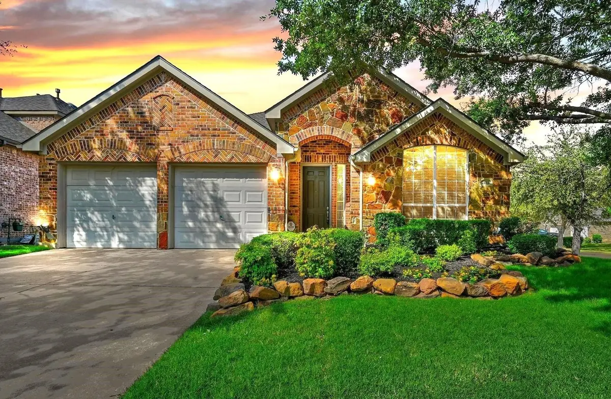 1181 Noble Avenue, Lantana, TX 76226 - #1