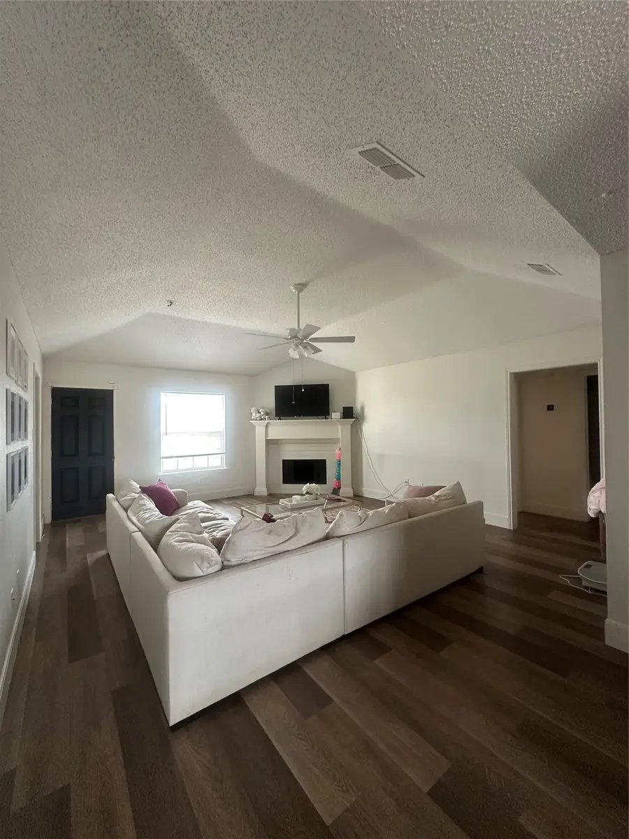 6903 8th Street, Lubbock, TX 79416 - #2