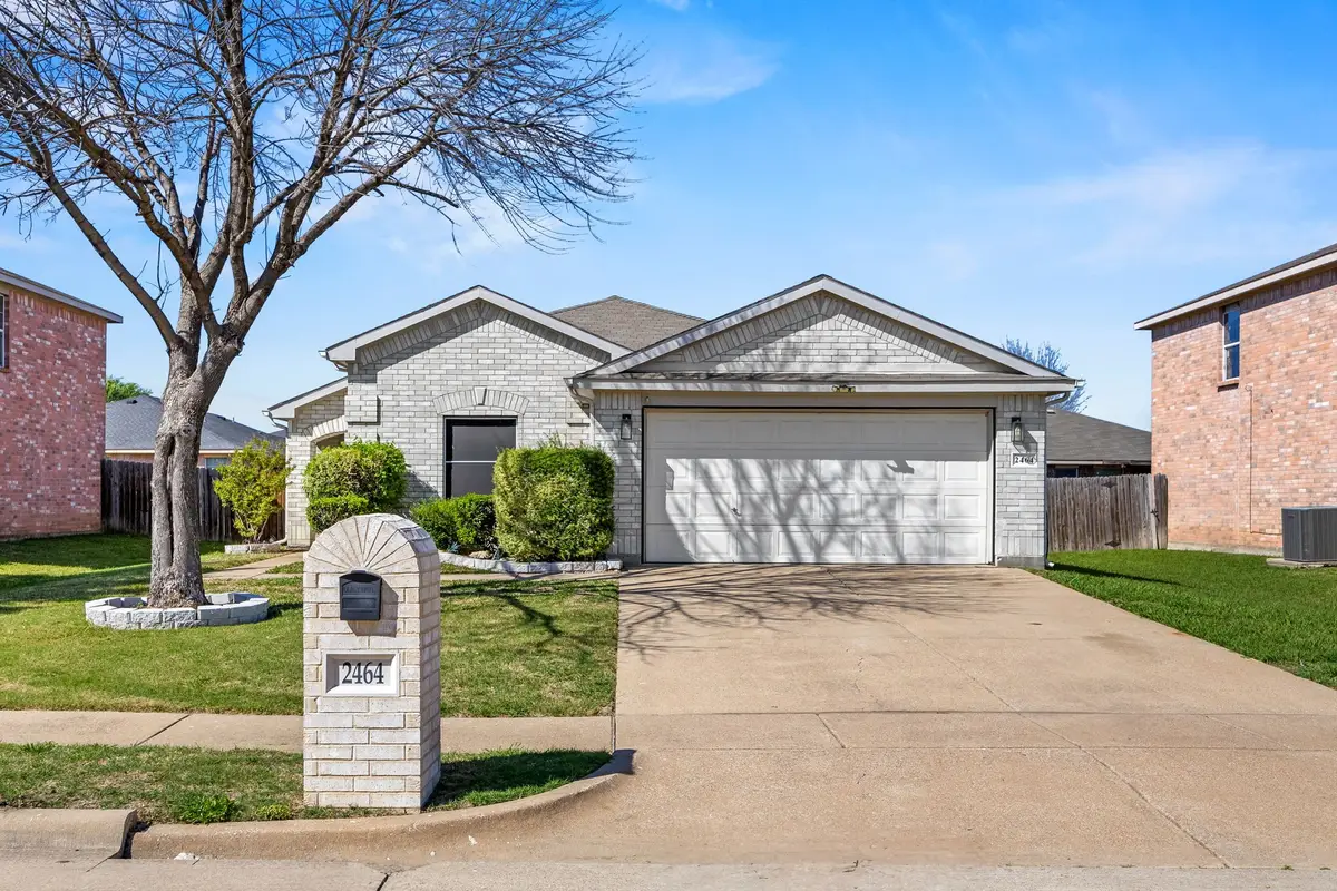 2464 Silverado Trail, Grand Prairie, TX 75052 - #1
