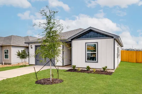 8316 White Wolf Trail, Ponder, TX 76259