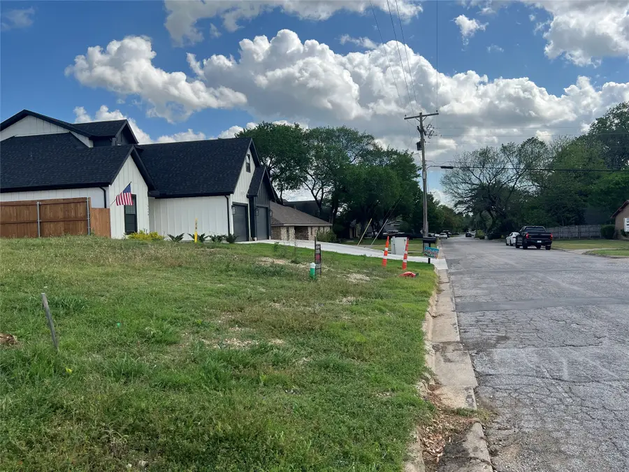 3248 Crites Street, Richland Hills, TX 76118 - #2