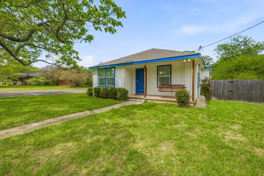 1037 W Frey Street, Stephenville, TX 76401 - #2