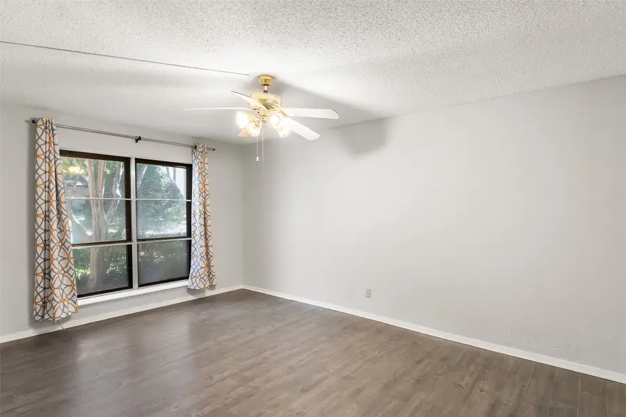 427 Arborview Drive, Garland, TX 75043 - #3