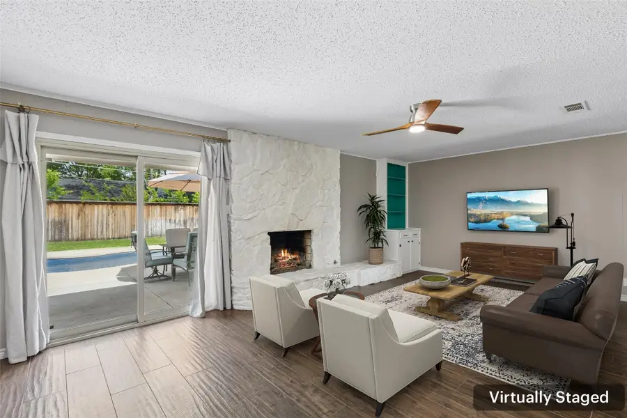 3920 Georgian Drive, Haltom City, TX 76117 - #3