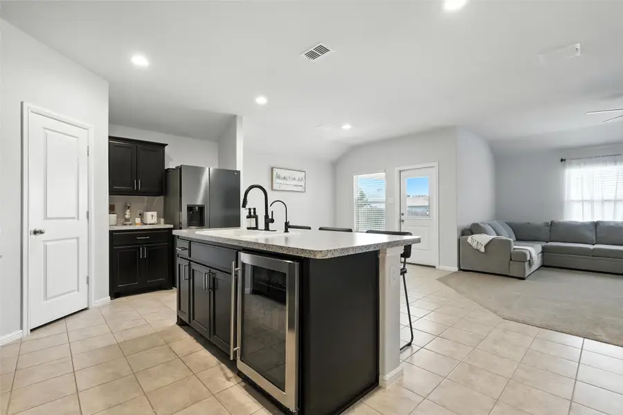 3441 Valley Bend Drive, Fort Worth, TX 76123 - #3