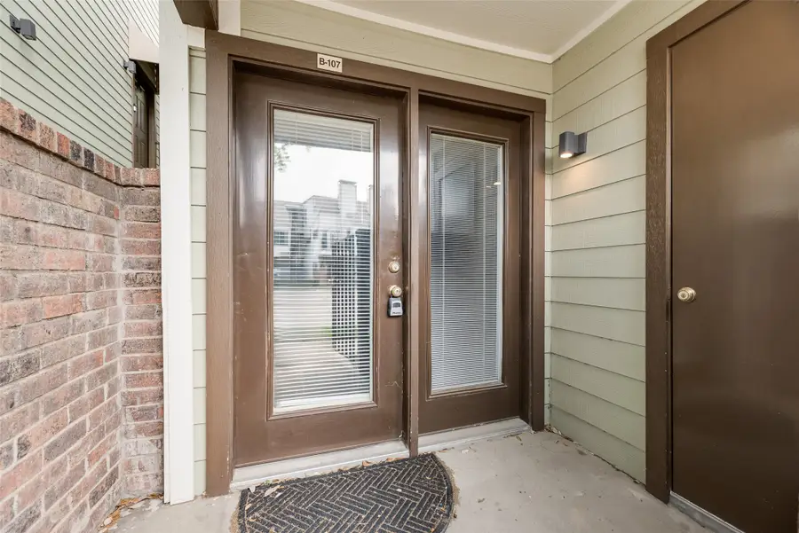 3101 Sondra Drive #107, Fort Worth, TX 76107 - #2