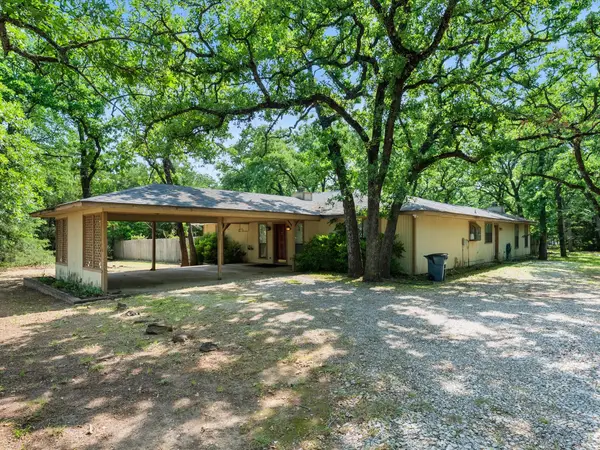 217 Colt Drive, Gainesville, TX 76240