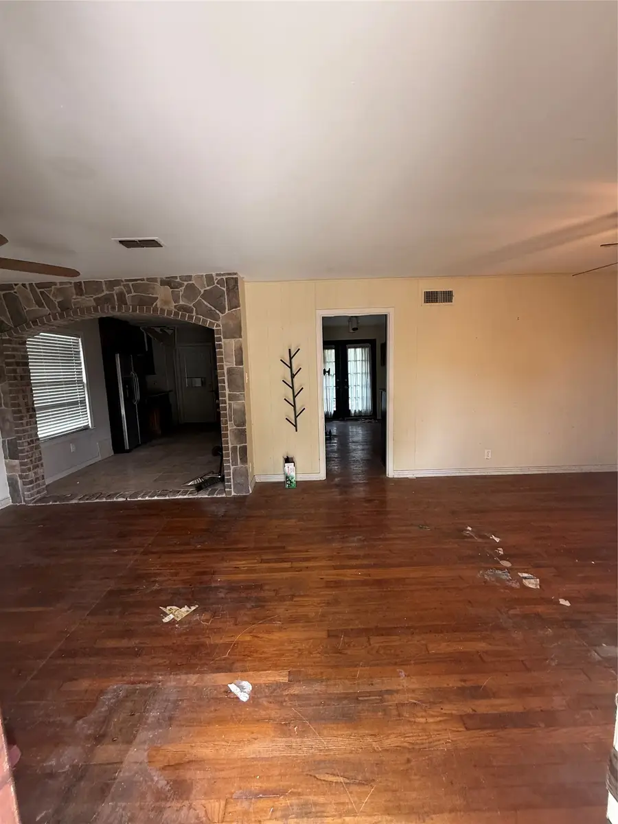 4809 S Ridge Terrace, Fort Worth, TX 76133 - #2