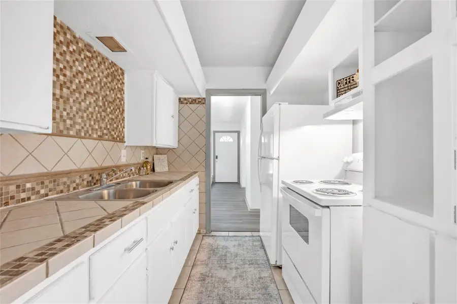 1811 Vatican Lane, Dallas, TX 75224 - #2