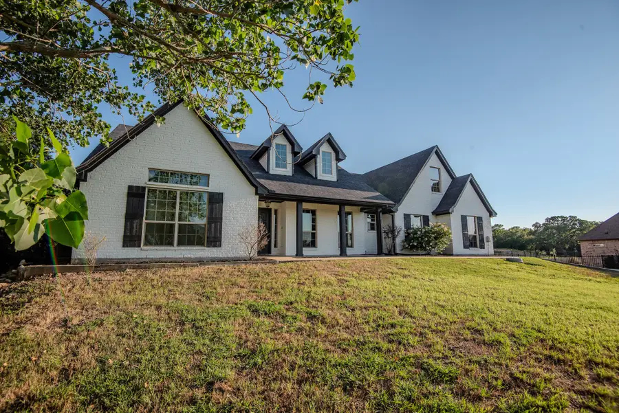 142 Lakeside Drive, Lipan, TX 76462 - #2