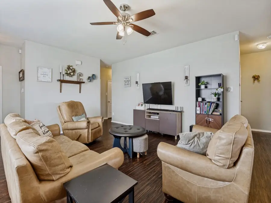 210 Silver Spur Drive, Waxahachie, TX 75165 - #2