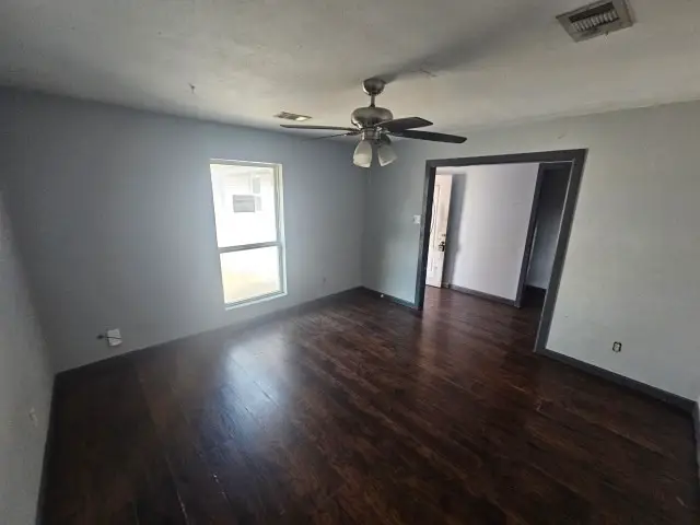 644 W Ligustrum Boulevard, Robstown, TX 78380 - #3