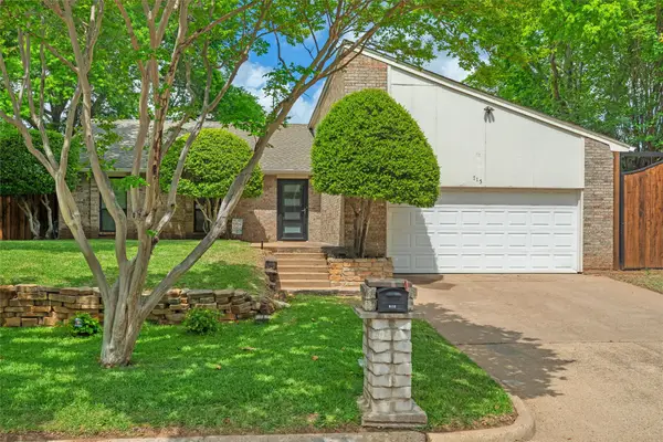 715 Hinsdale Drive, Arlington, TX 76006