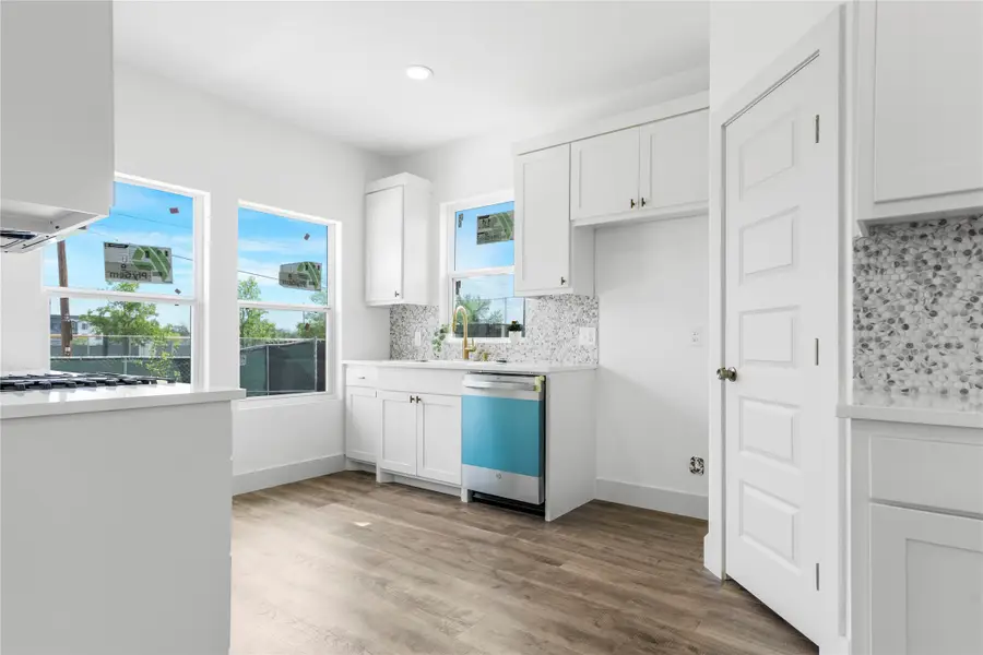 3313 Meadow Street, Dallas, TX 75215 - #3