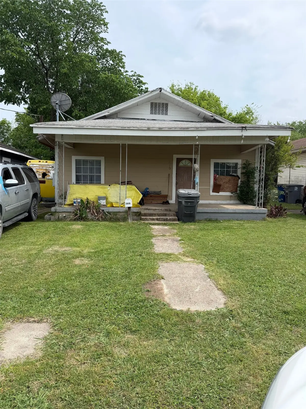 2910 Birmingham Avenue, Dallas, TX 75215 - #1