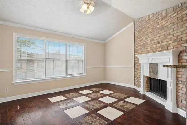 2400 Jupiter Road #B9, Plano, TX 75074