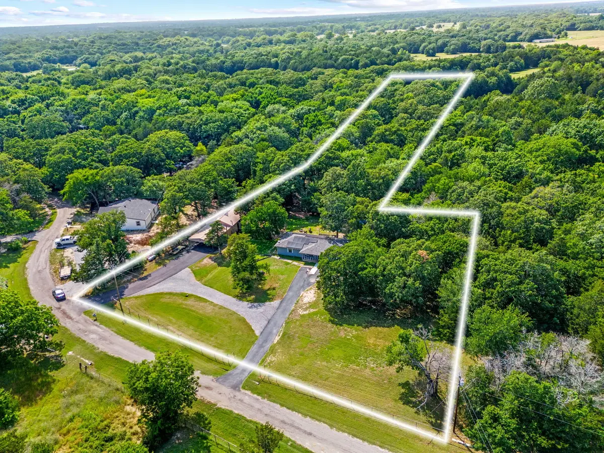 3602 Bent Oak Street E, Greenville, TX 75401 - #1