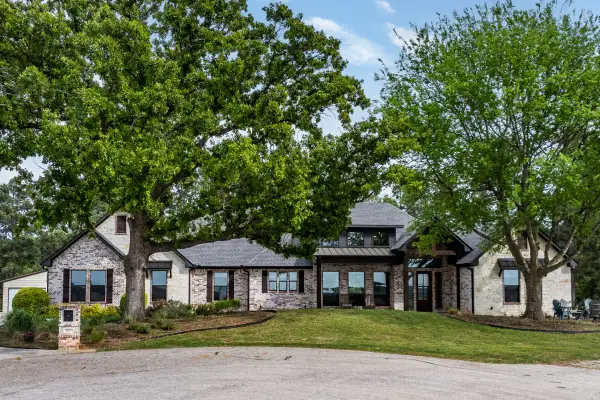 7977 Shore Crest Way, Athens, TX 75752