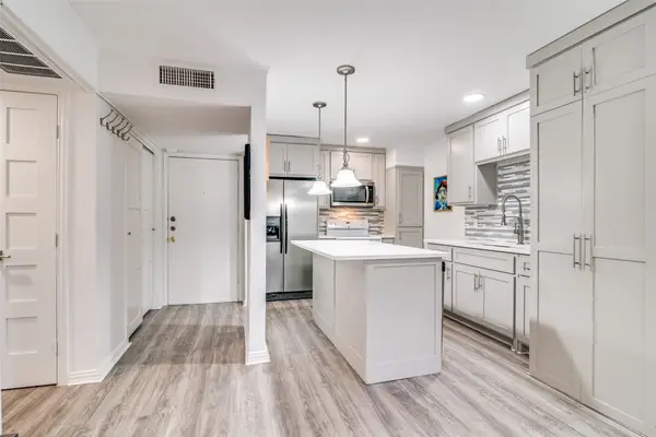 4859 Cedar Springs Road #141, Dallas, TX 75219