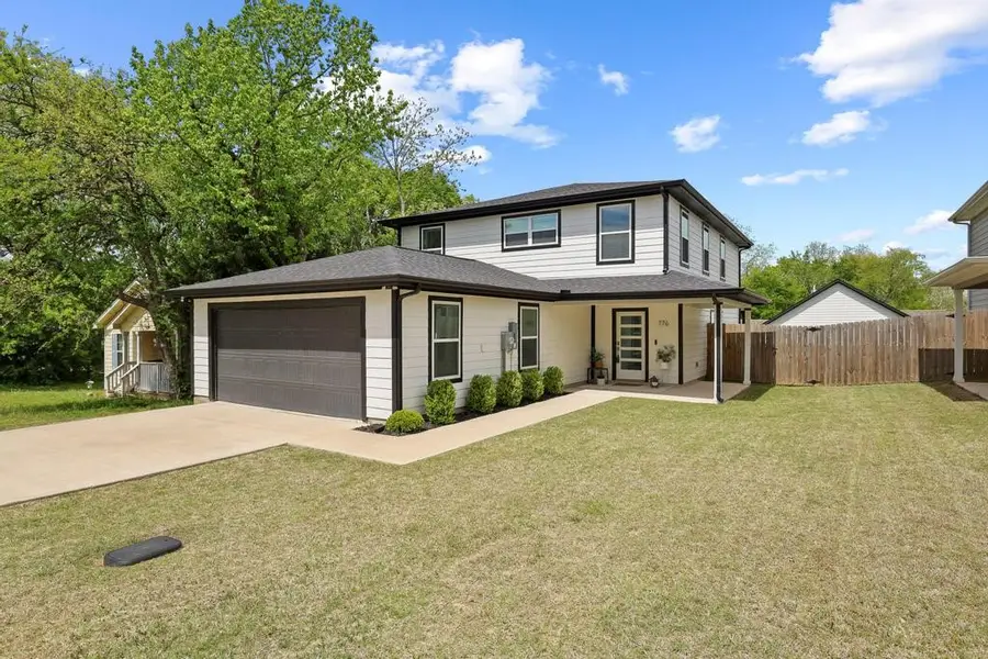 776 E Fulton Street, Van Alstyne, TX 75495 - #2