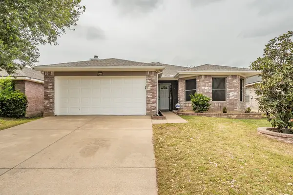 6017 Bronze River Road, Fort Worth, TX 76179