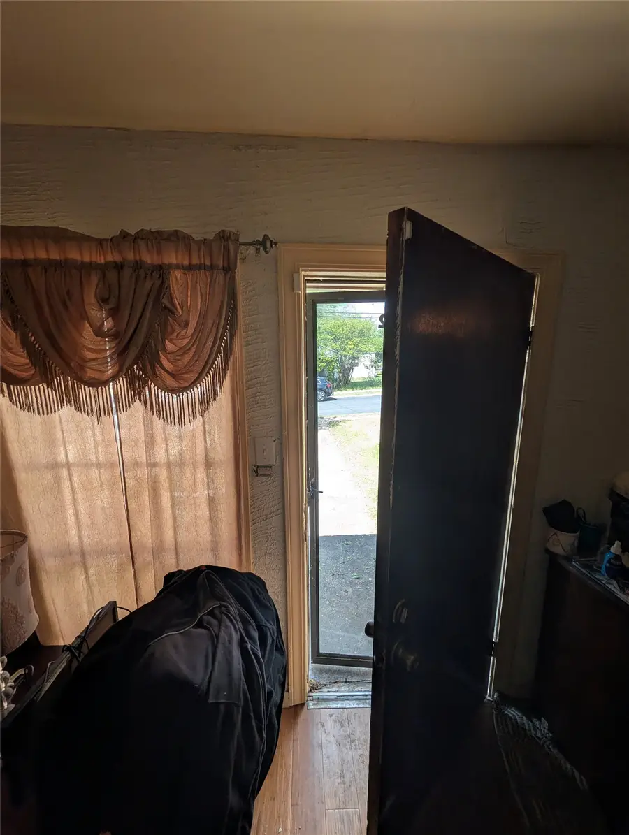 3402 Glenhaven Boulevard, Dallas, TX 75211 - #3