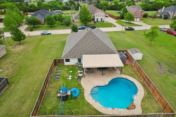 202 Southview Drive, Fate, TX 75189