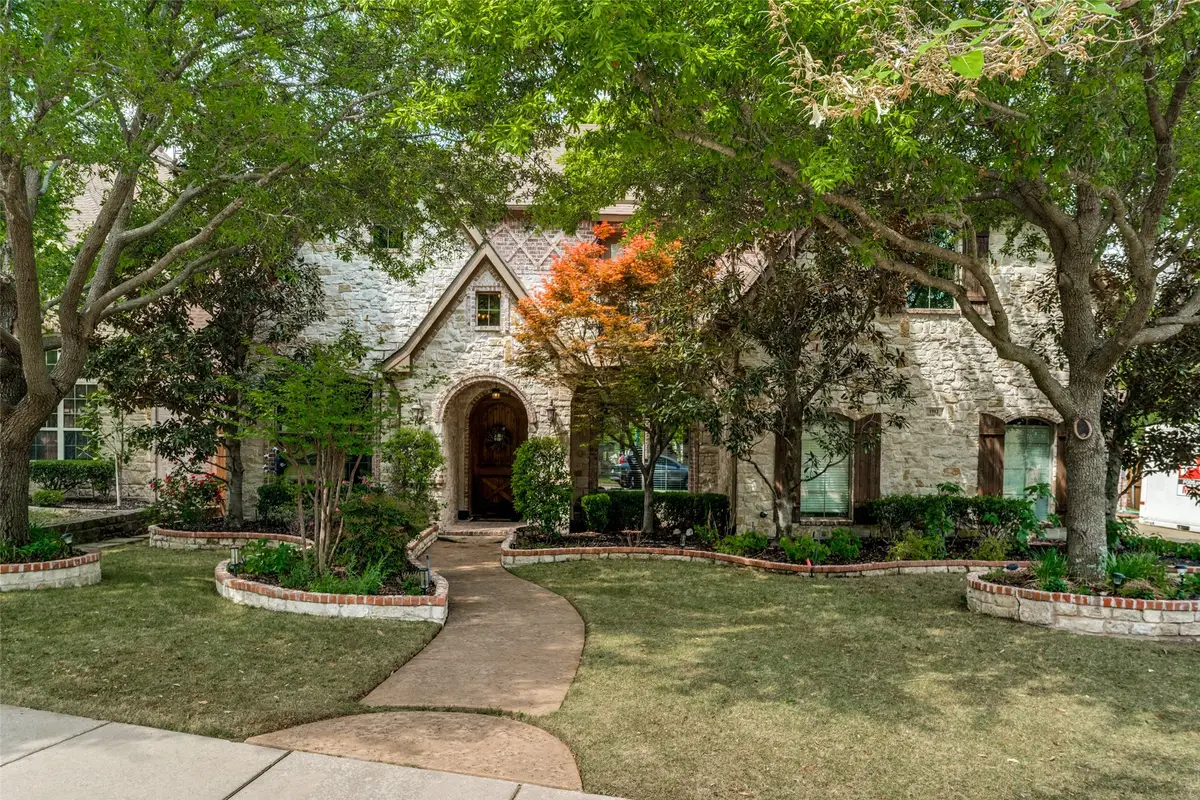 1912 Surrey Lane, McKinney, TX 75072 - #1