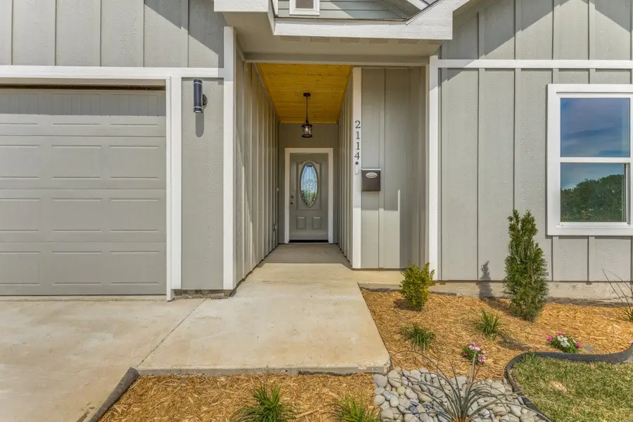 2114 22nd, Fort Worth, TX 76164 - #2