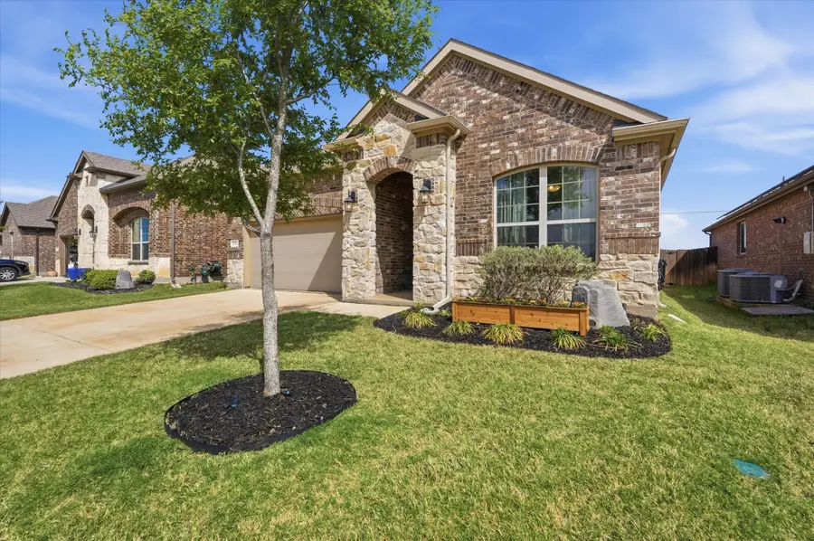 10709 Table Bluff Street, Aubrey, TX 76227 - #2