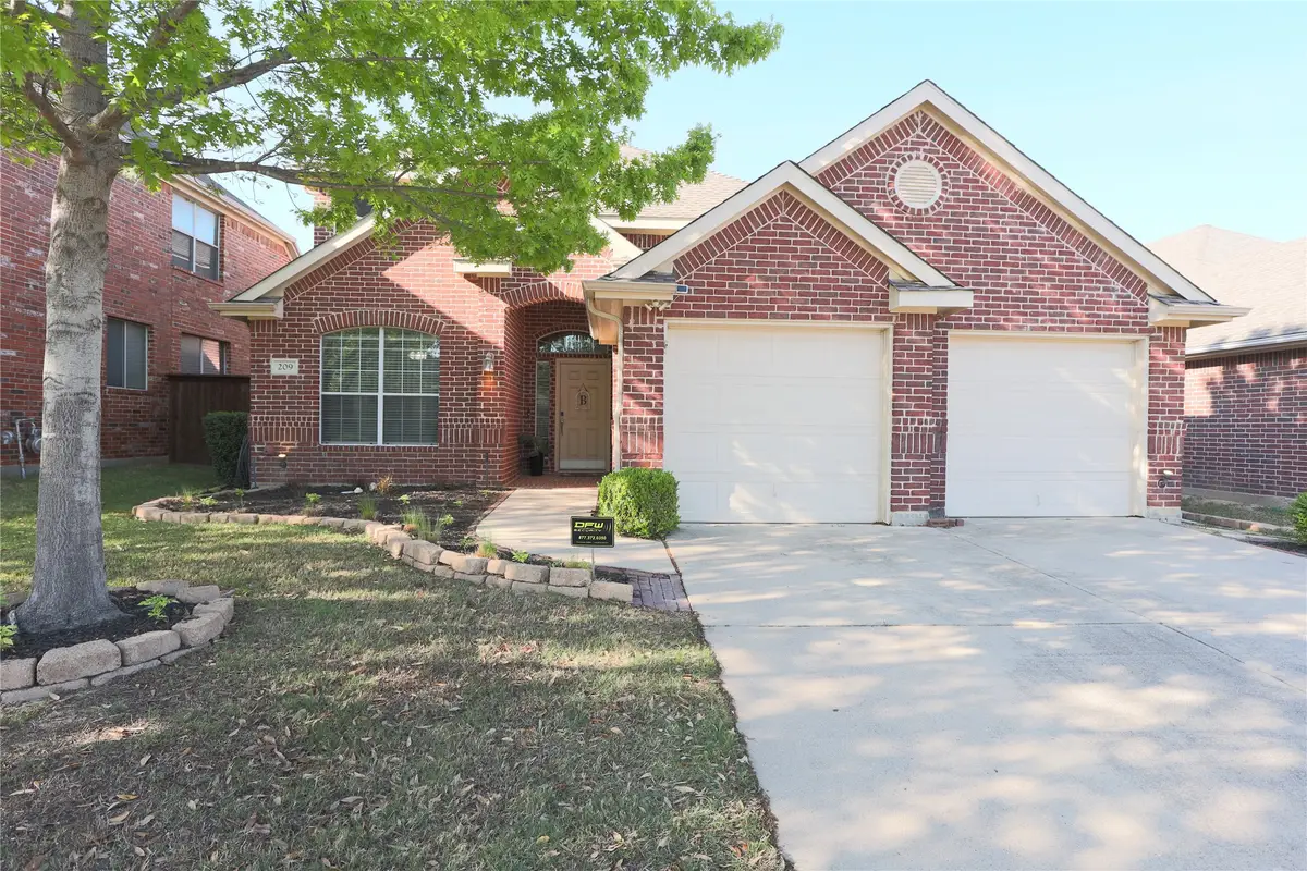 209 Park Meadows Drive, Euless, TX 76039 - #1
