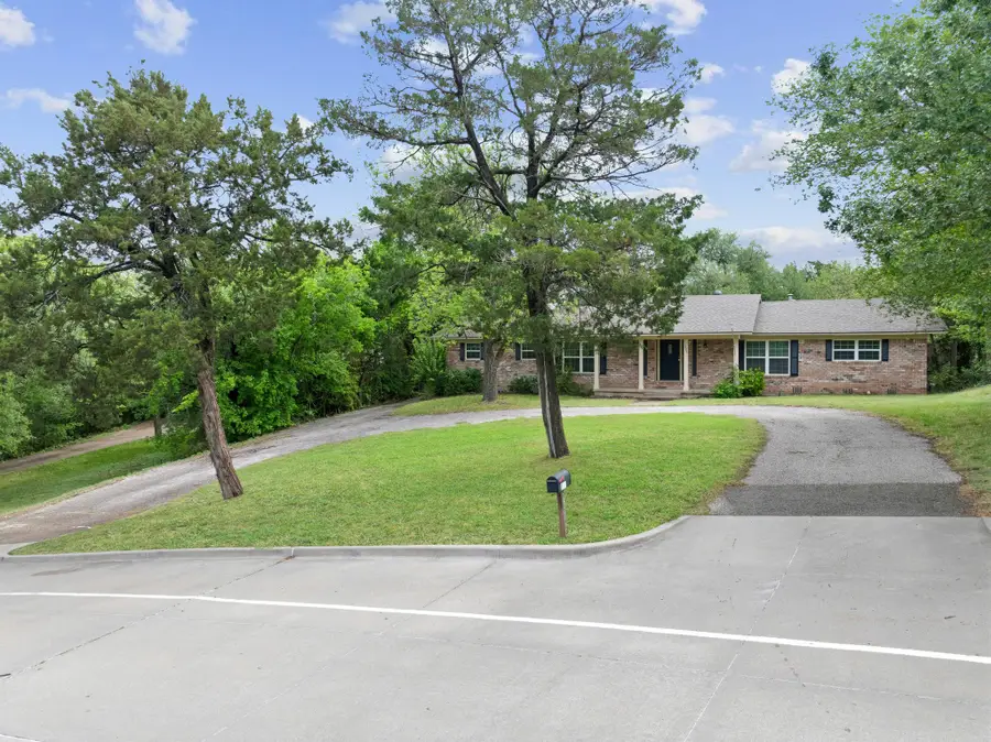 325 Fairway Road, Woodway, TX 76712 - #3