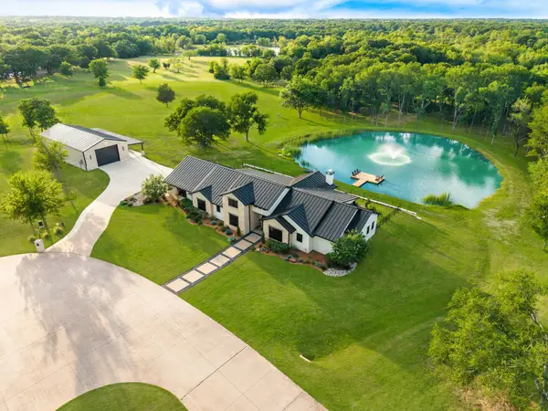 2100 Lake Crest Lane, Wills Point, TX 75169