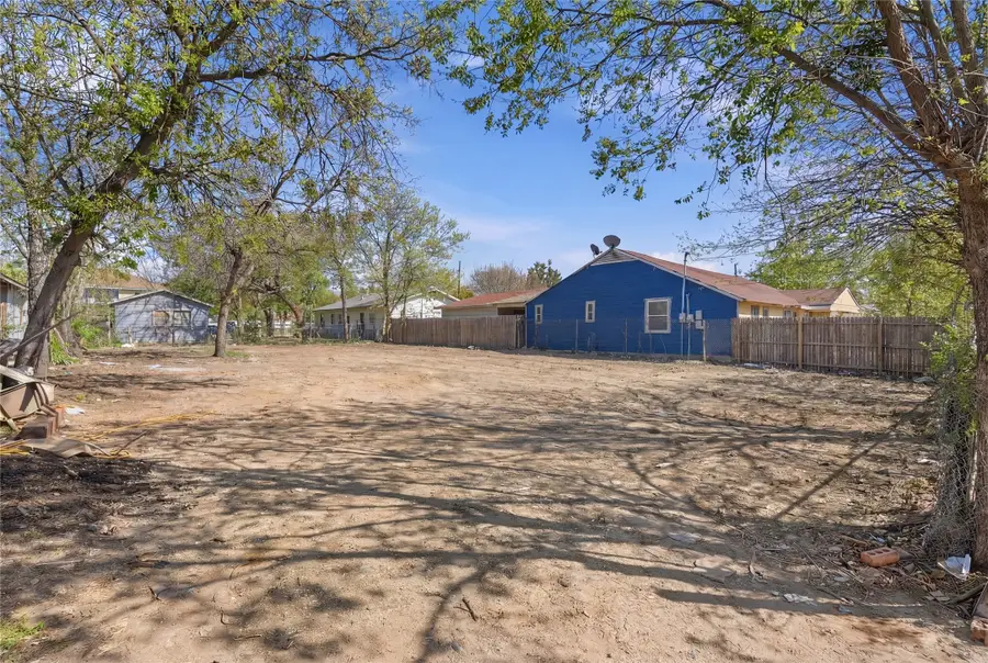 310 S Bond Avenue, Dallas, TX 75211 - #3