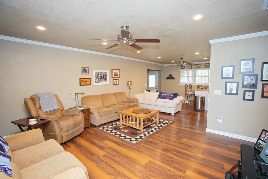 1405 Thompson Drive, Graham, TX 76450 - #2