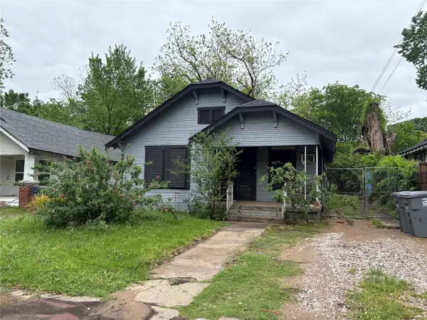 2912 Warren Avenue, Dallas, TX 75215