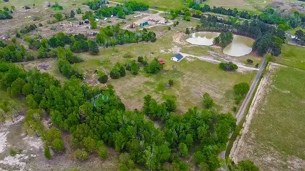 1215 Cr 4165, Quitman, TX 75783