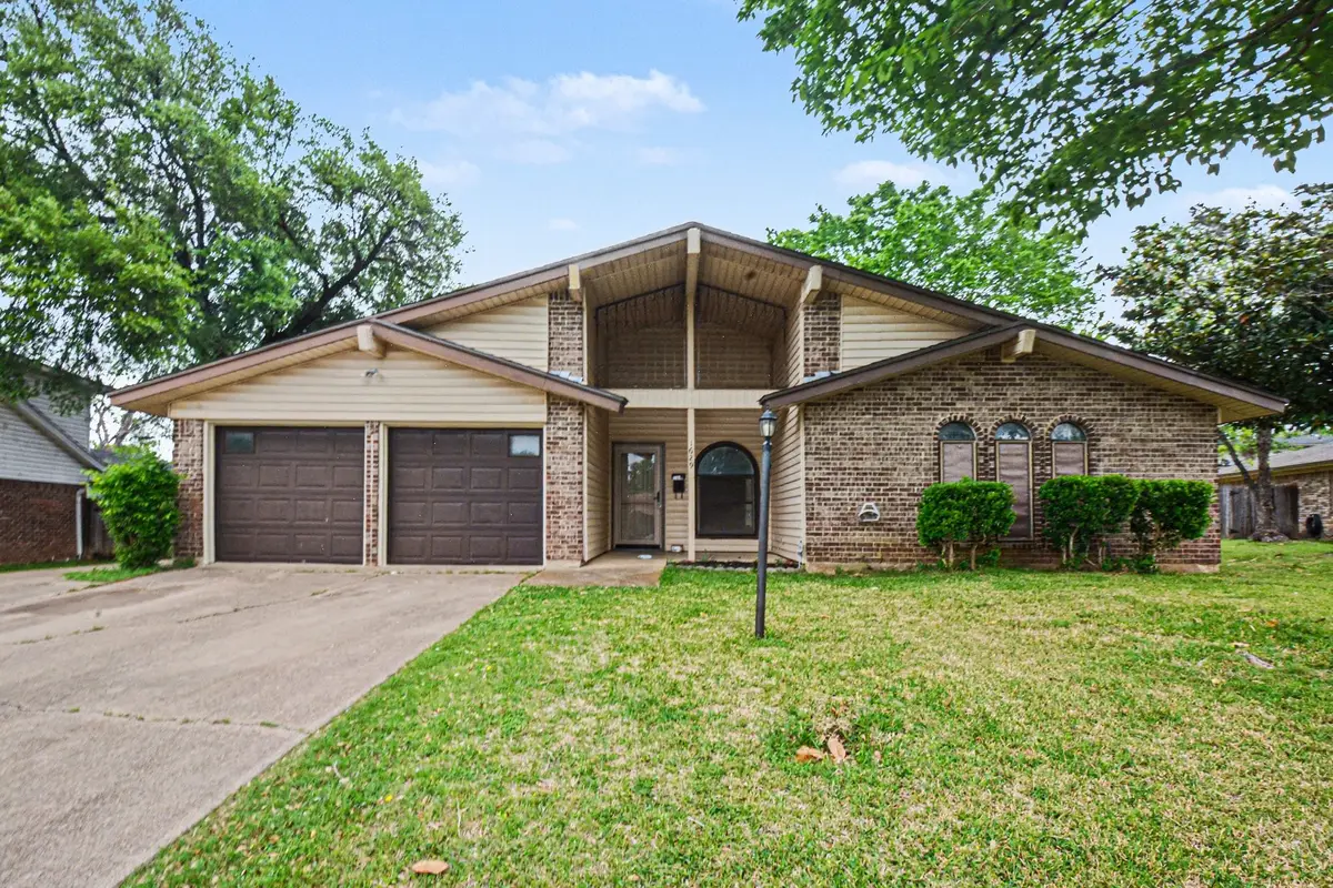 1629 Brent Court, Grand Prairie, TX 75051 - #1