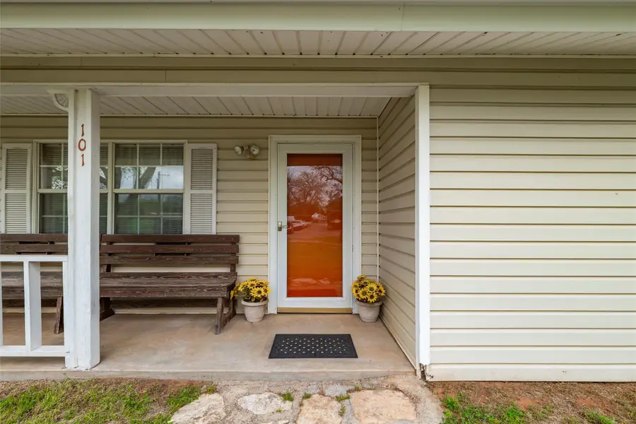 101 S Frio Court, Weatherford, TX 76087 - #2