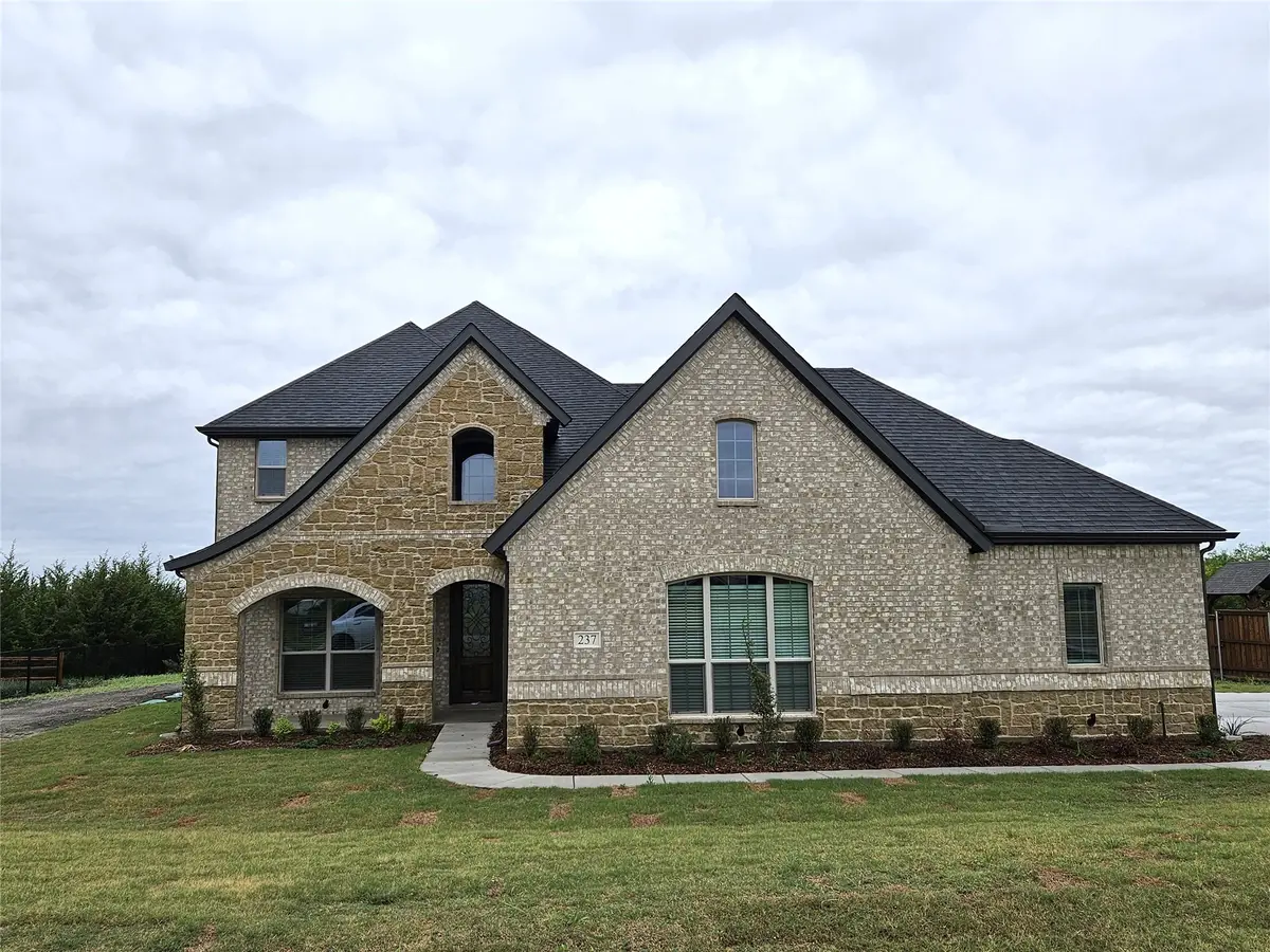 237 Magnolia Court, Trenton, TX 75490 - #1