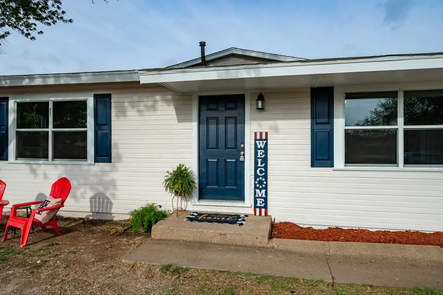 912 S Anson Street, Stamford, TX 79553 - #2