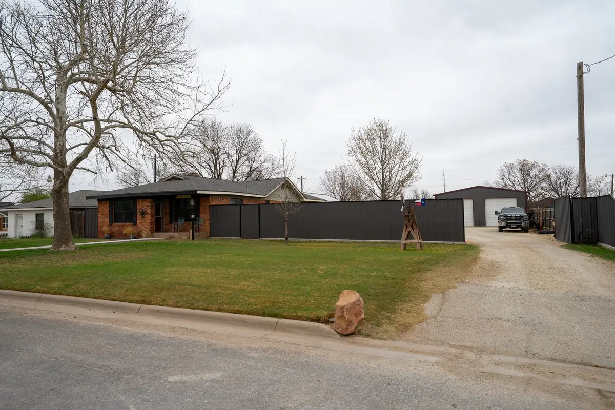 455 5th, Hawley, TX 79525 - #1