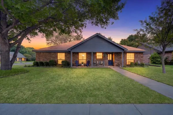 300 Cindy Court, Keller, TX 76248